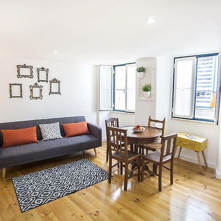 Lovelystay - Alfama Charming Experience! Lisbon Bagian luar foto