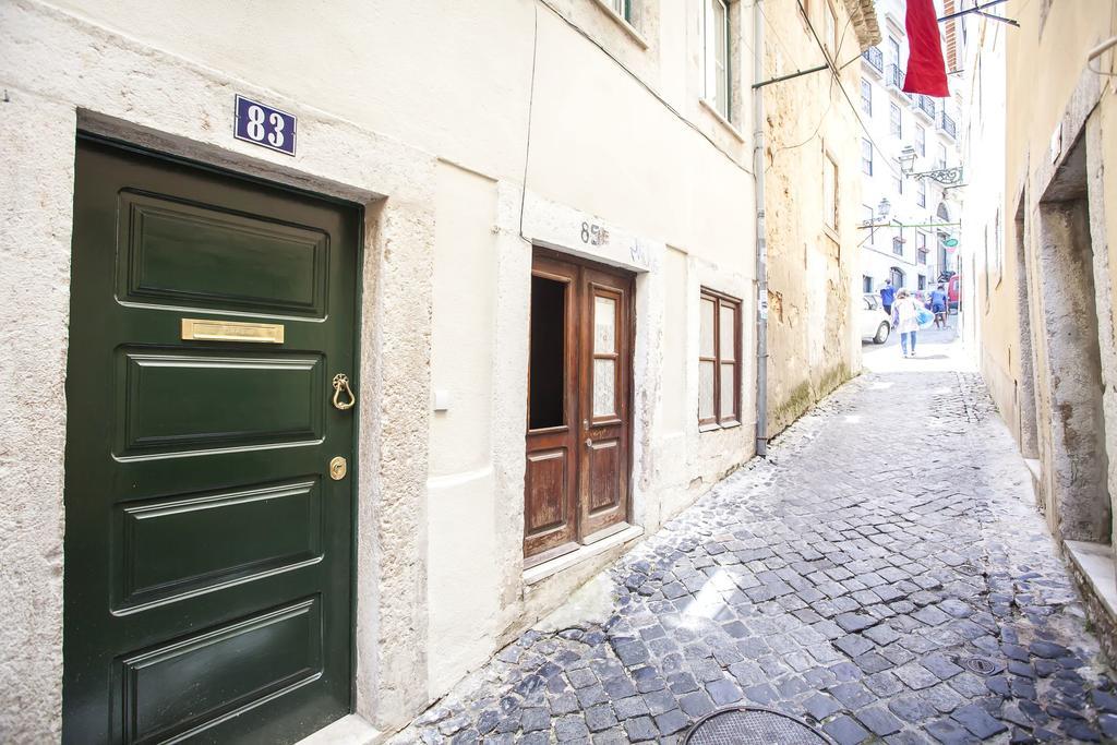 Lovelystay - Alfama Charming Experience! Lisbon Bagian luar foto