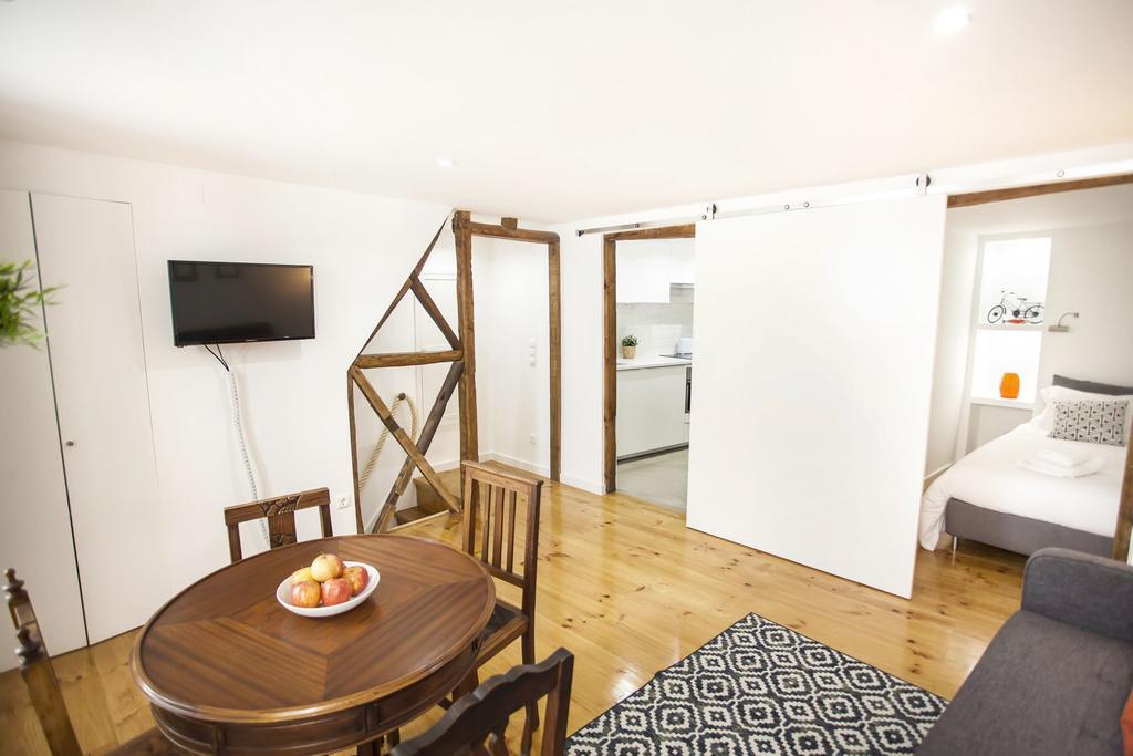 Lovelystay - Alfama Charming Experience! Lisbon Bagian luar foto